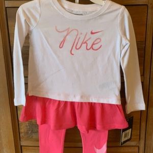 Sporty Nike Set NWT